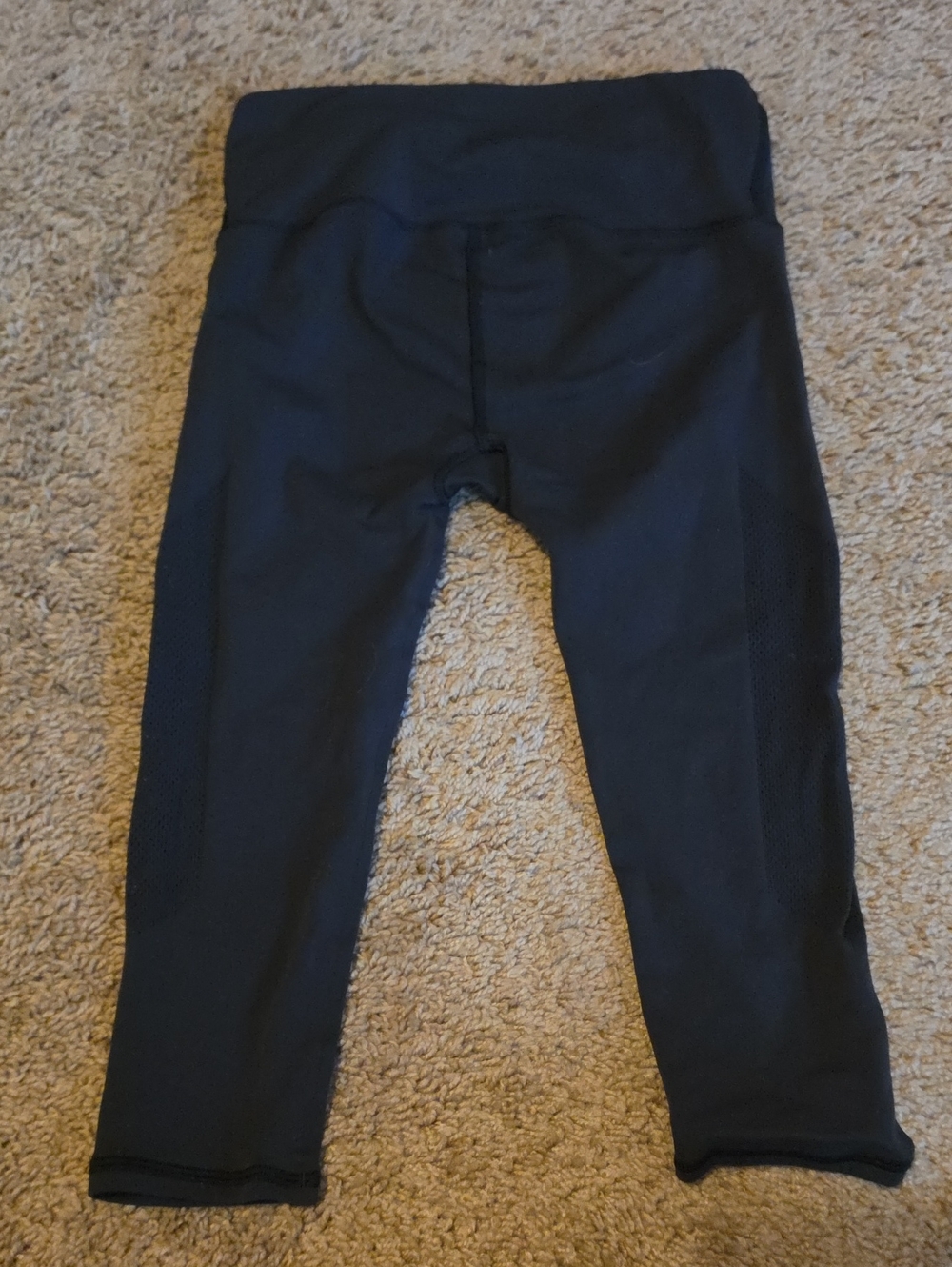 Lululemon Crop Black Leggings Size Small